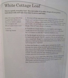 Mary Berry's White Cottage Loaf