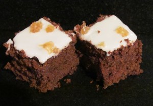 Kim's Ginger & Treacle Spice Tray Bake